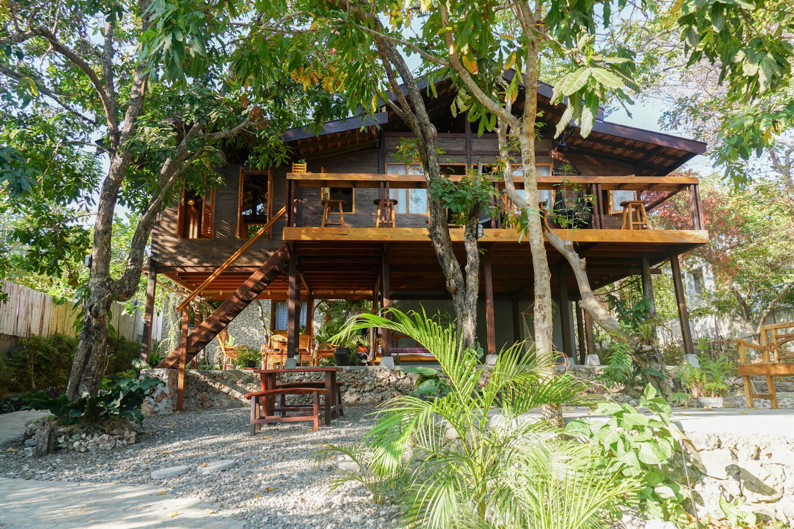 Tevana House Reef Warisan